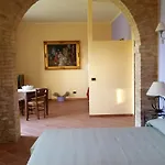 Cervare Montelupone